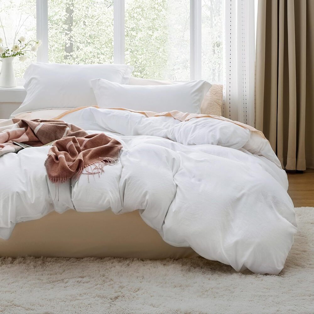 White Duvet Cover Queen Size - 3 Pieces Prewashed Cotton-Like Polyester